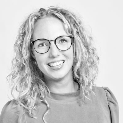 Sto_Portret_Mirjam Reijnen_AVN8405_zw - kopie