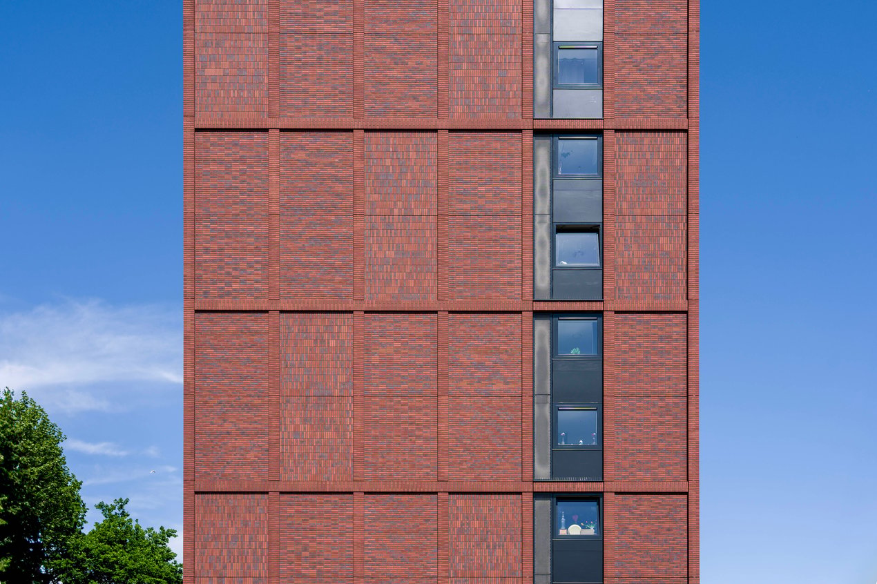 Enschede_Lintveldebrink_Half closeup zijgevel