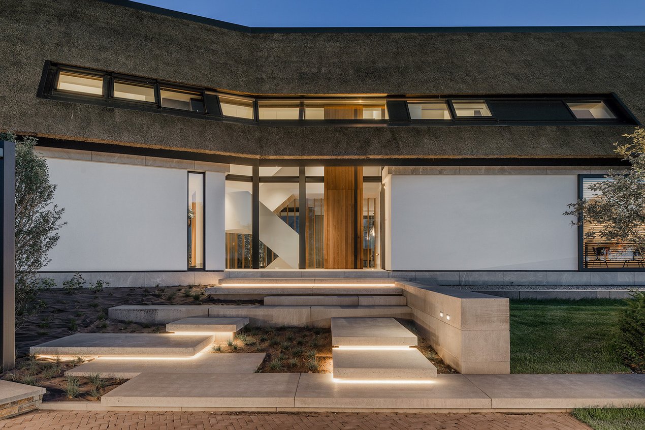 exclusieve-villa-de-rijt-gevelisolatie-stucwerk-de-groot-exterieur-13-800x533@2x