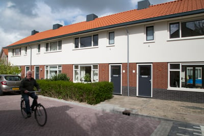 24 betonwoningen