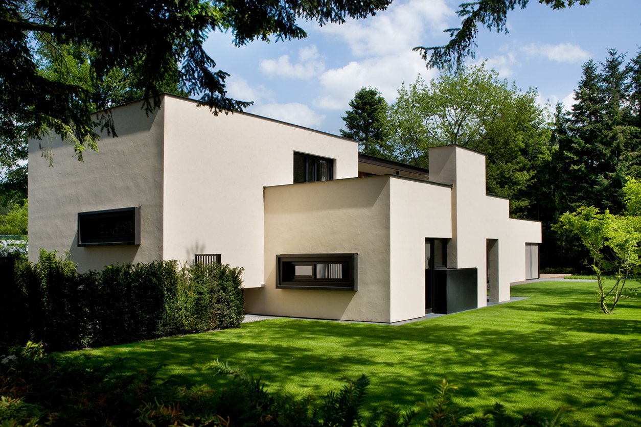Moderne villa, Oss